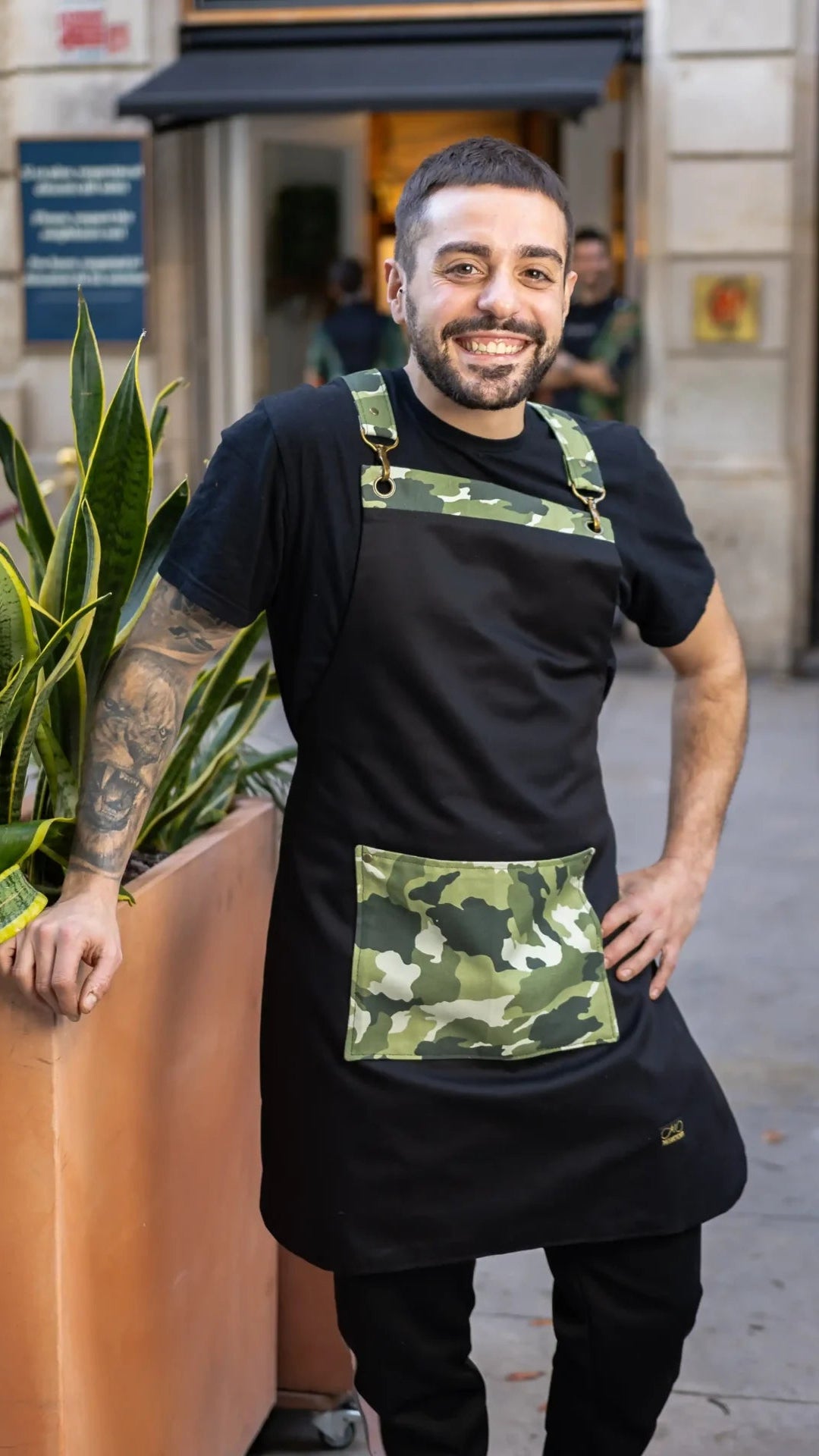 NERO MIMETICO VERDE